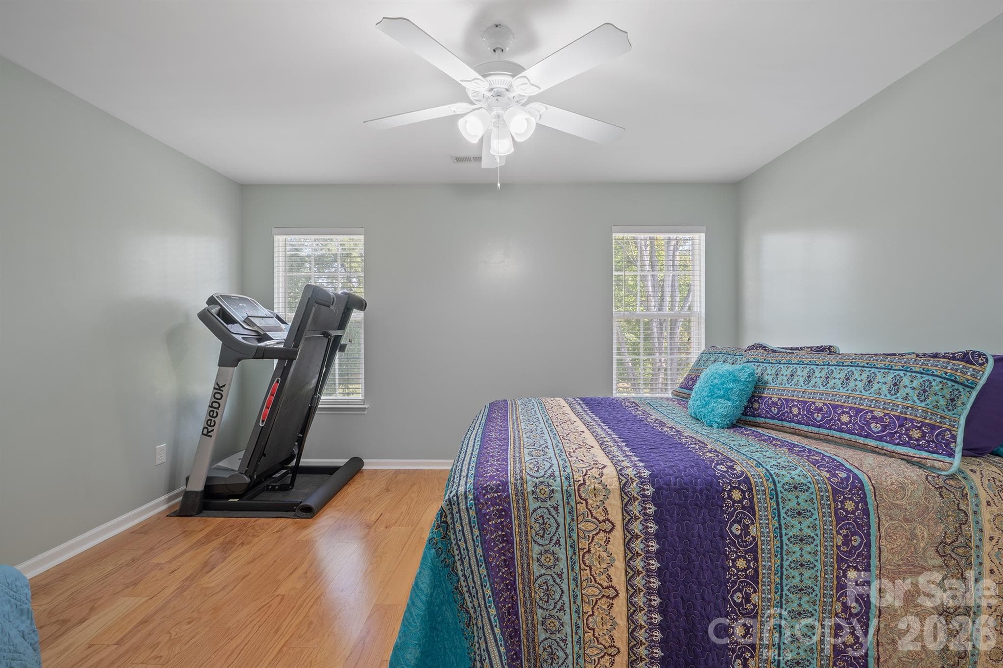Primary bedroom with en-suite with dual vanities. - 4144 Kenton Glenn Court NW, Concord