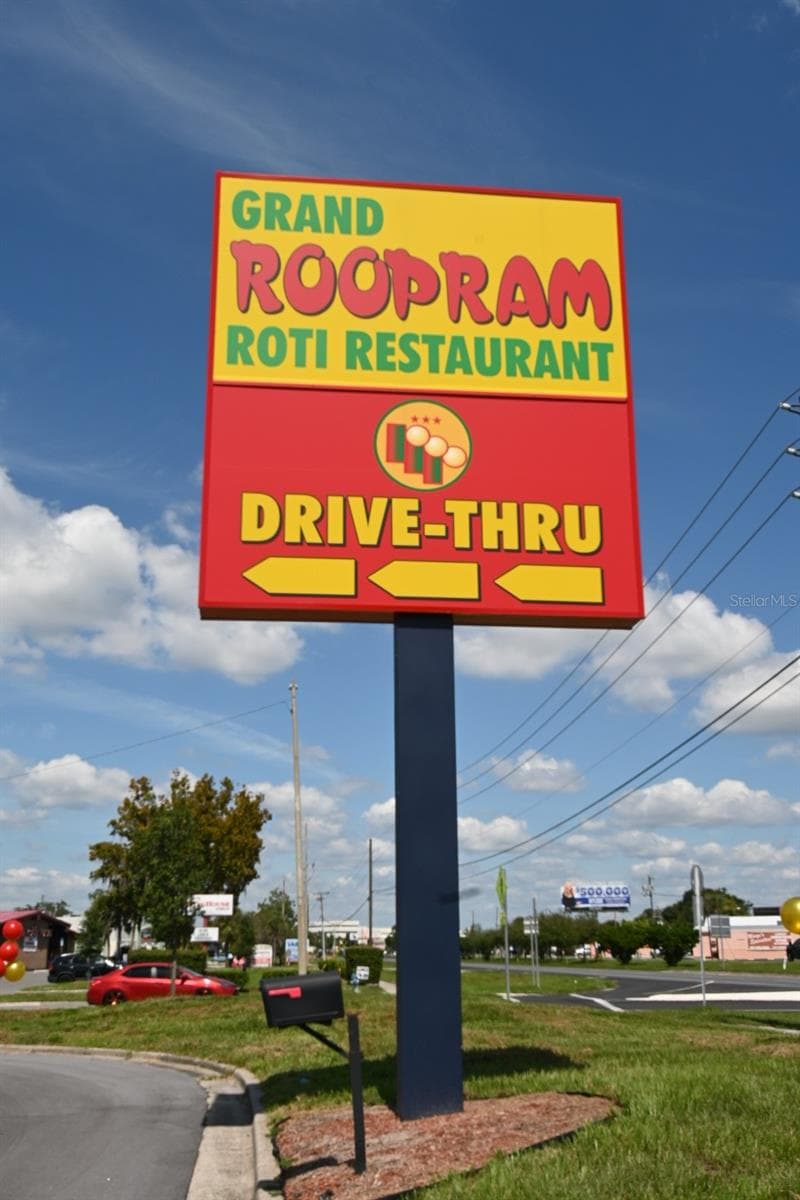 Restaurant at 3200 PARKWAY CENTER CT, ORLANDO, photo 70 of 81