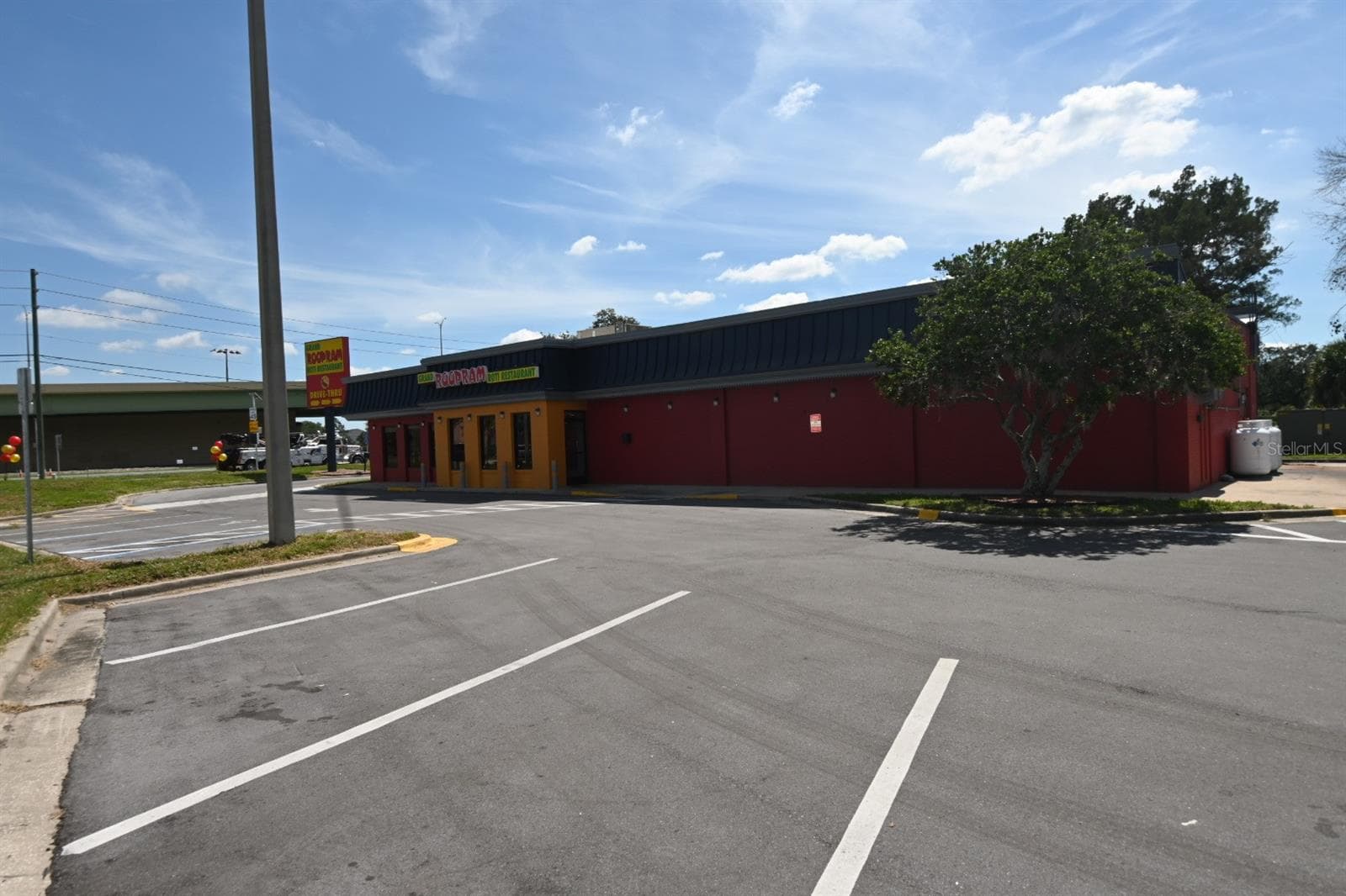 Restaurant at 3200 PARKWAY CENTER CT, ORLANDO, photo 80 of 81