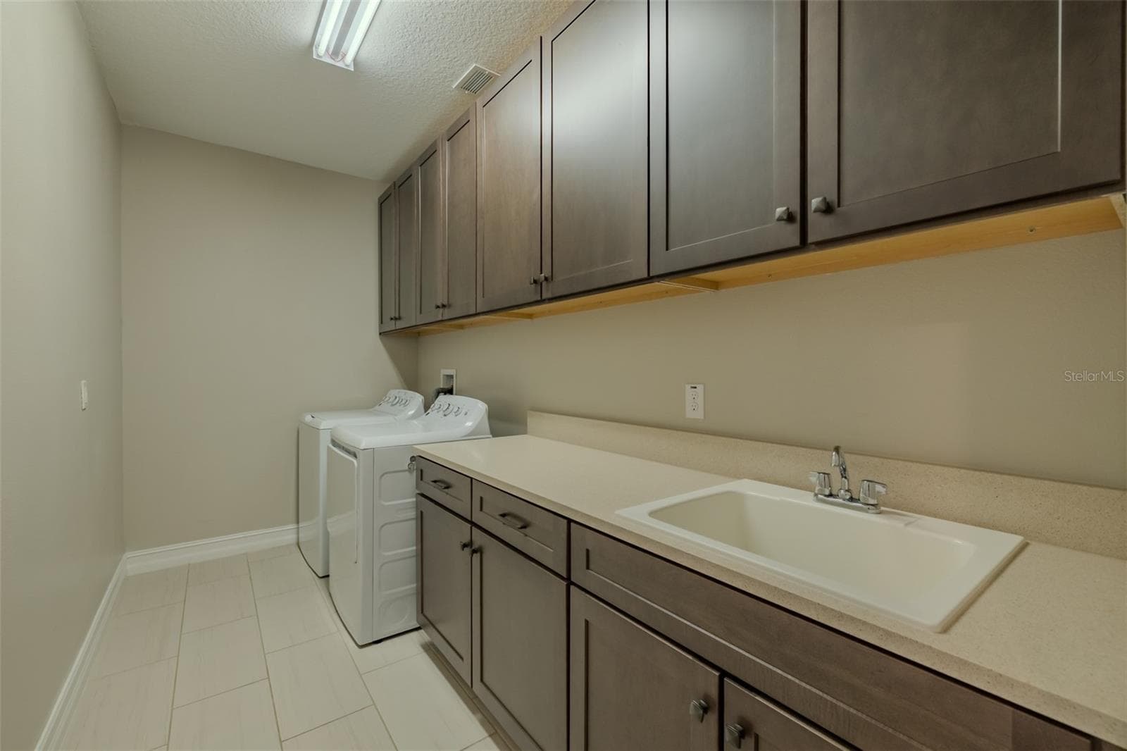 Laundry Room - 29527 PICANA LN, WESLEY CHAPEL