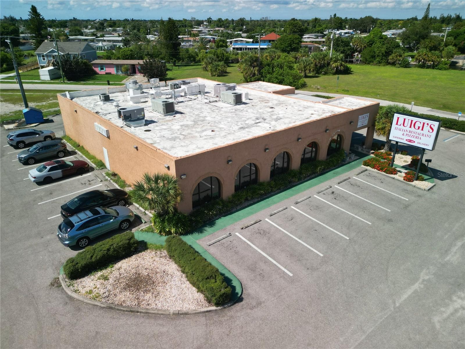 3883 TAMIAMI TRL