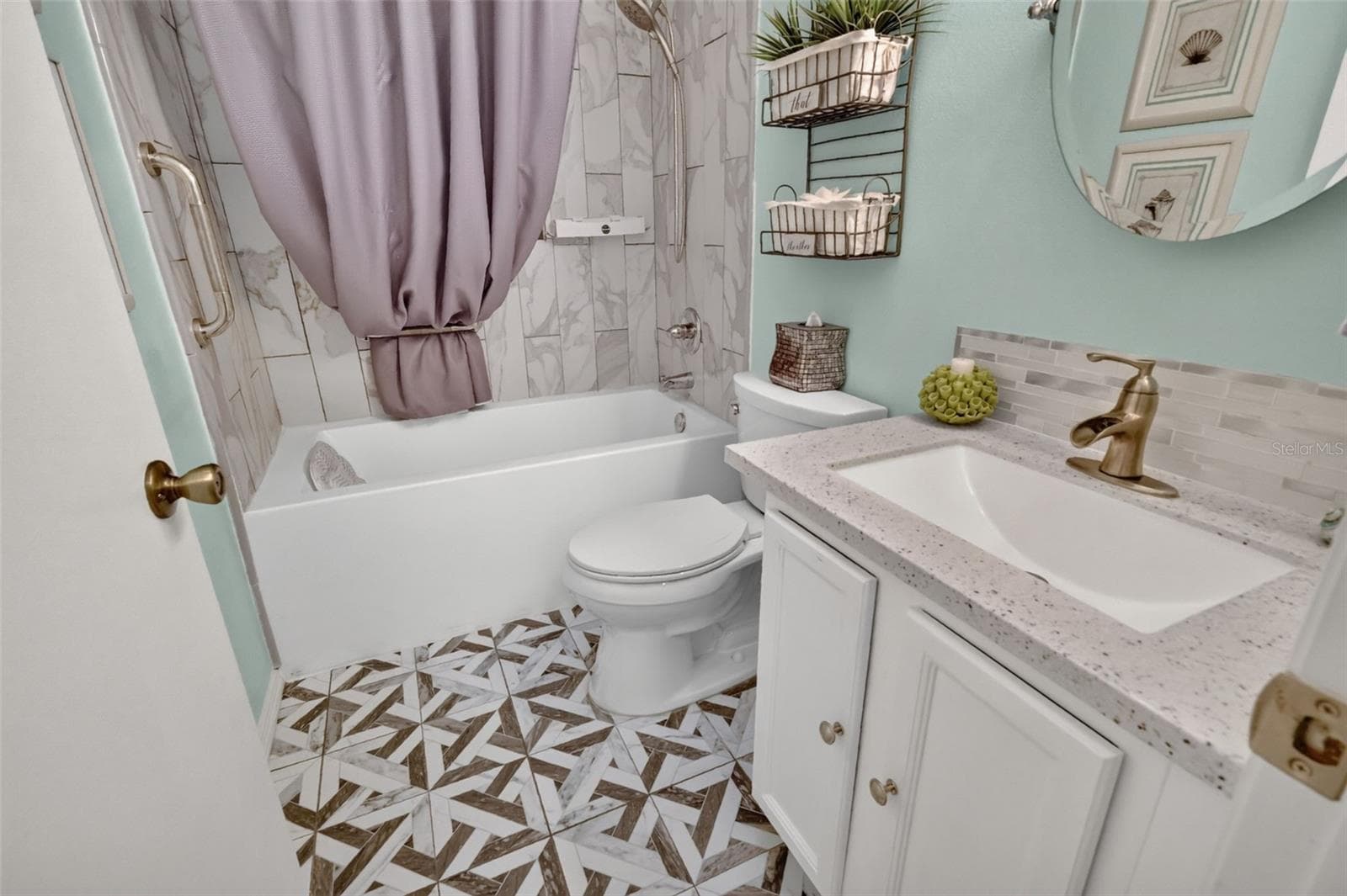 Second Bathroom - 2795 PRIVADA DR, THE VILLAGES