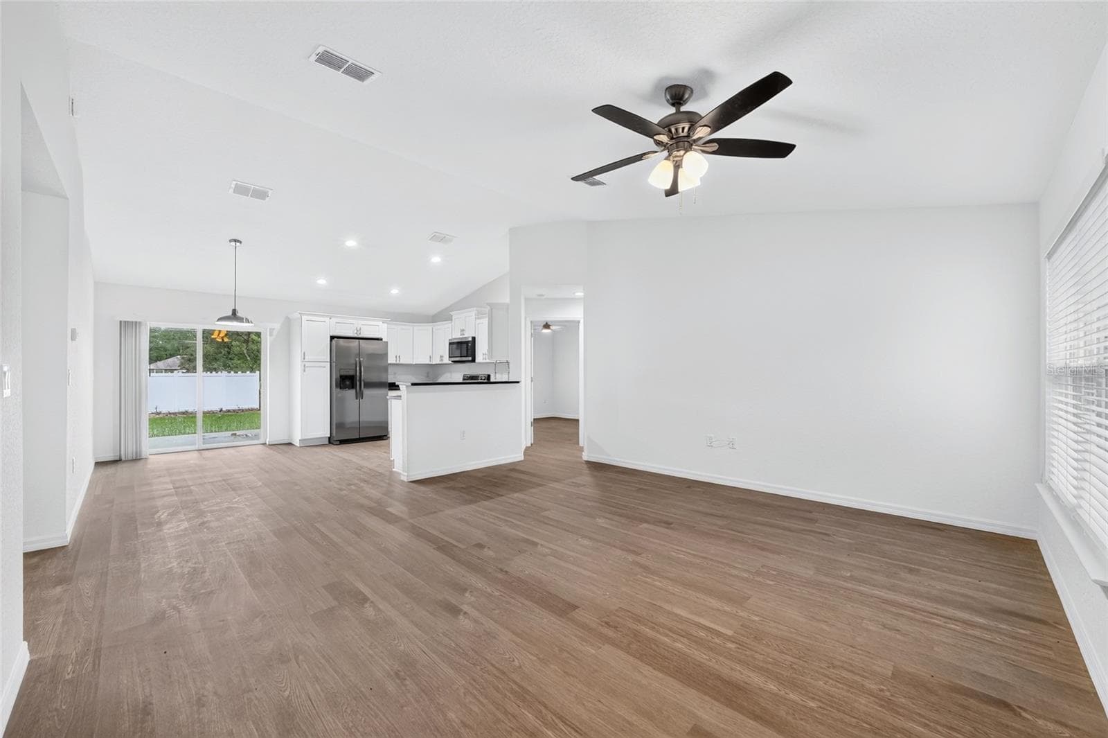 COME ON IN - 3 FISHER WAY PL, OCKLAWAHA