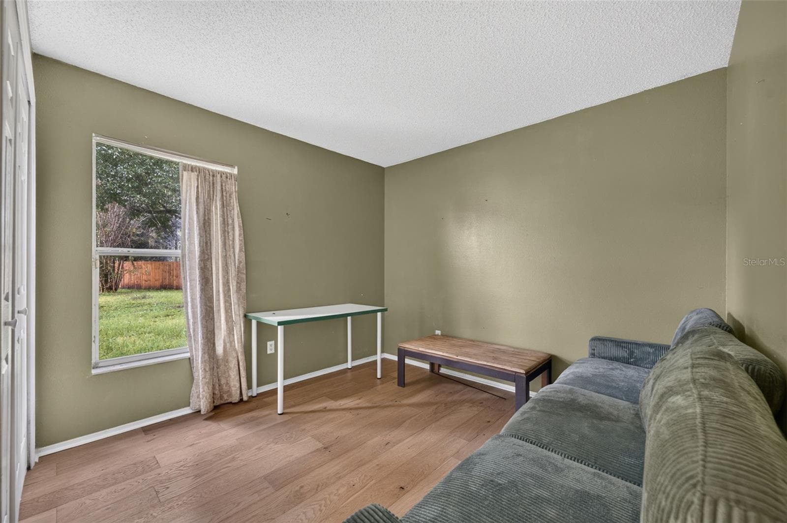 Single Family Residence at 13637 SPRINGTIDE CT, ORLANDO, photo 12 of 17