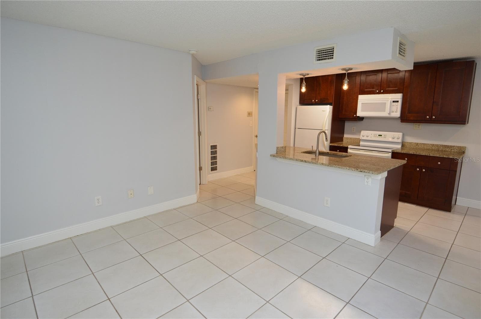 Condominium at 8709 FANCY FINCH DR #102, TAMPA, photo 5 of 96