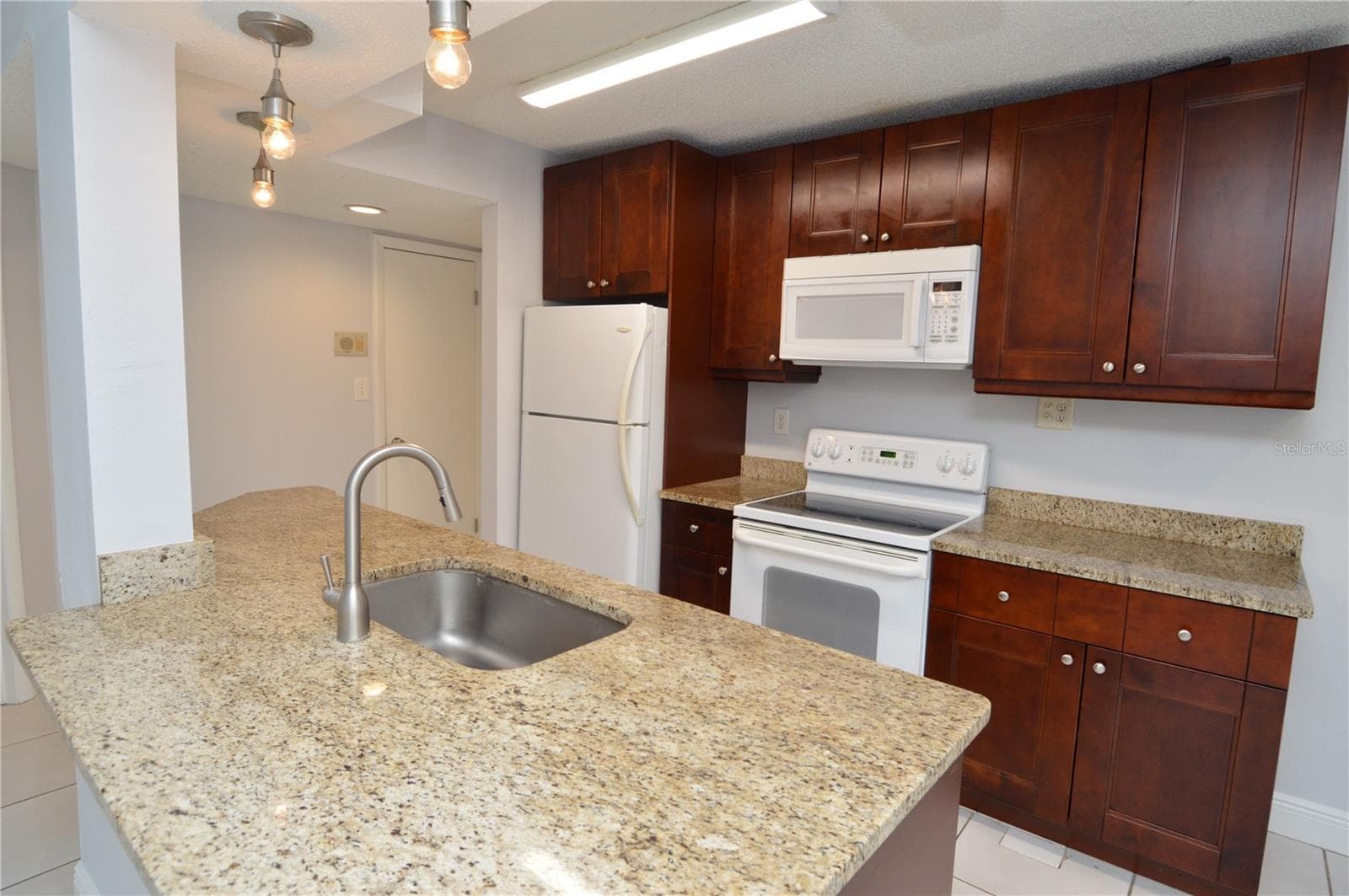 Condominium at 8709 FANCY FINCH DR #102, TAMPA, photo 6 of 96