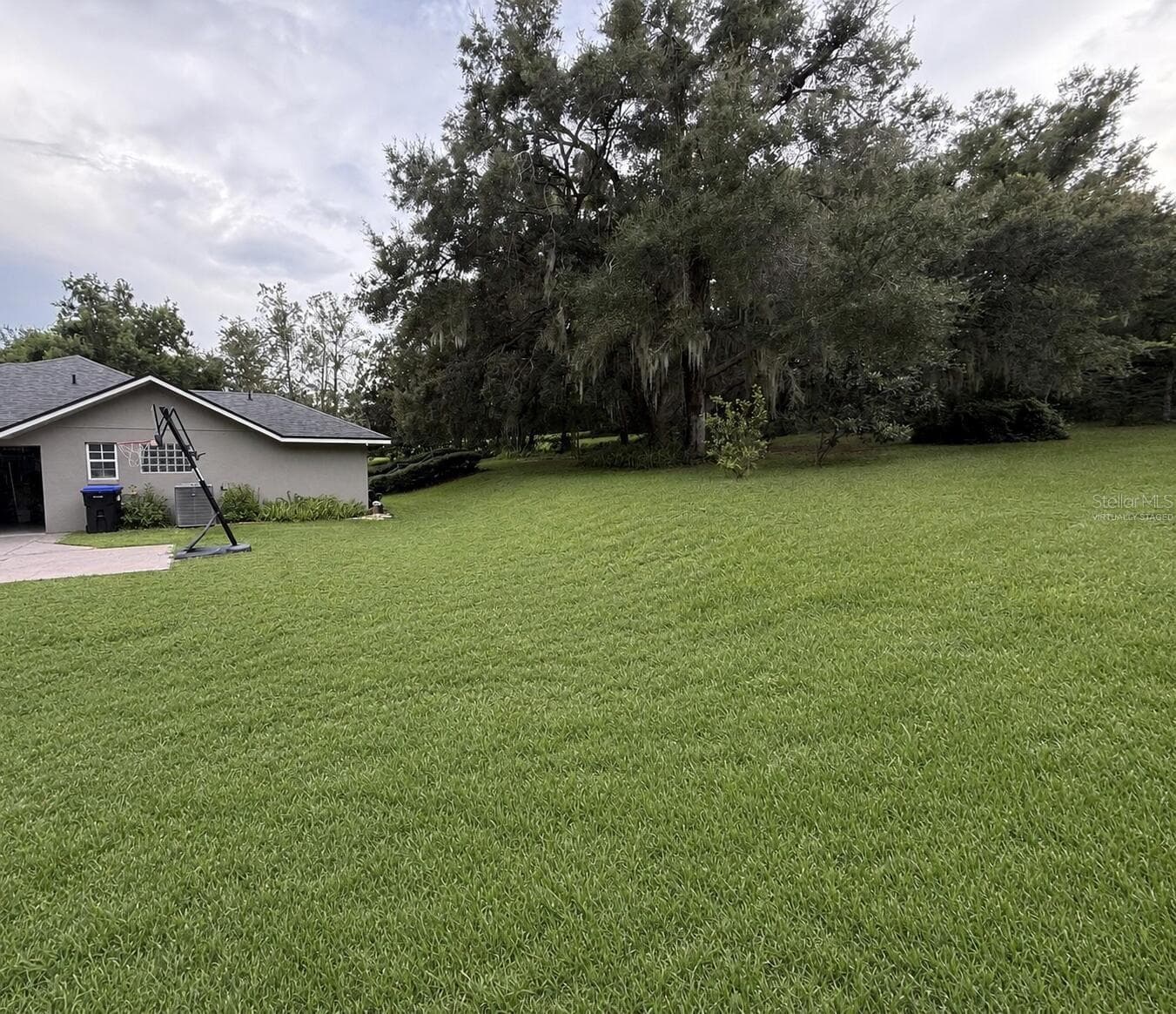Virtually Staged - 7237 EDMUND CT, MOUNT DORA