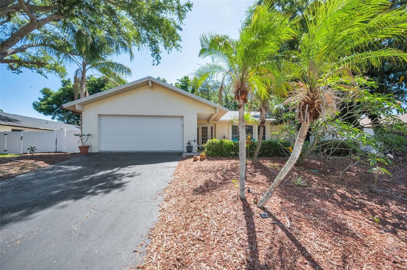 Single Family Residence at 520 SANDY HOOK RD, PALM HARBOR, photo 3 of 78