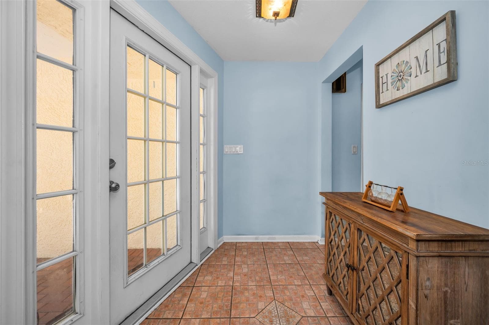 Single Family Residence at 520 SANDY HOOK RD, PALM HARBOR, photo 5 of 78