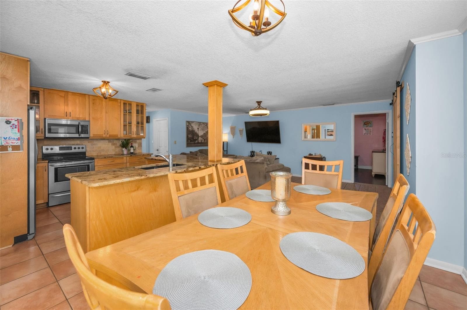 Single Family Residence at 520 SANDY HOOK RD, PALM HARBOR, photo 9 of 78