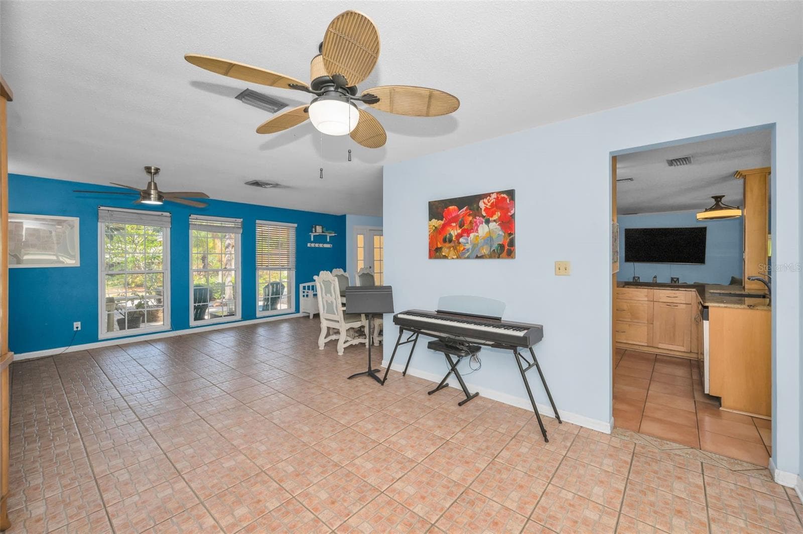 Single Family Residence at 520 SANDY HOOK RD, PALM HARBOR, photo 24 of 78