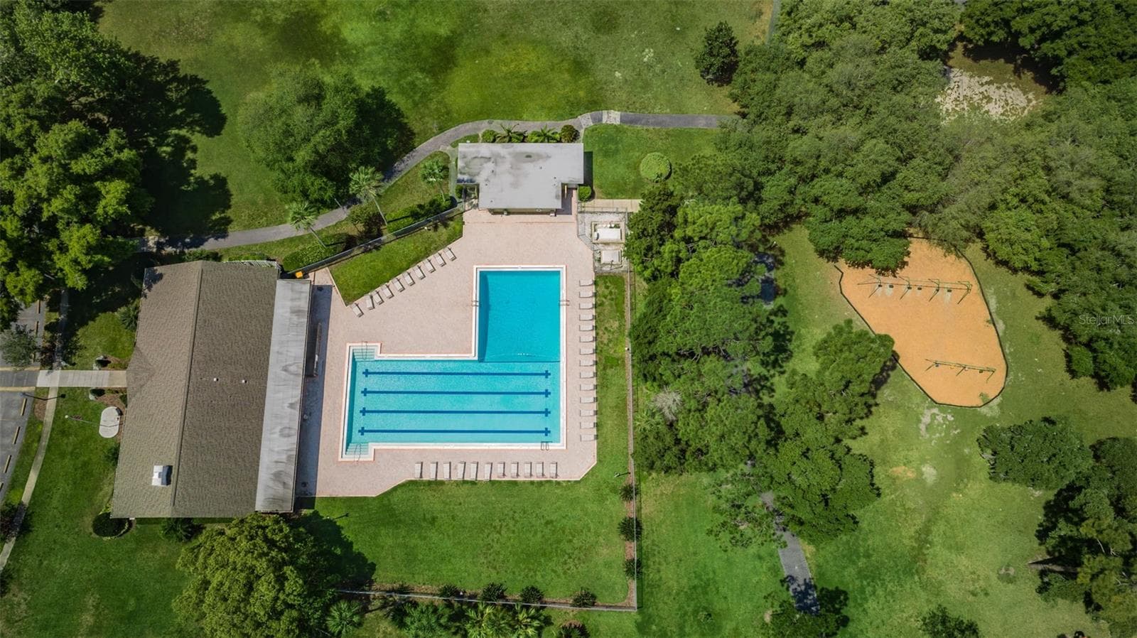 Single Family Residence at 520 SANDY HOOK RD, PALM HARBOR, photo 51 of 78