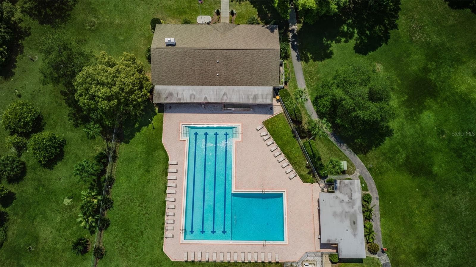 Single Family Residence at 520 SANDY HOOK RD, PALM HARBOR, photo 67 of 78