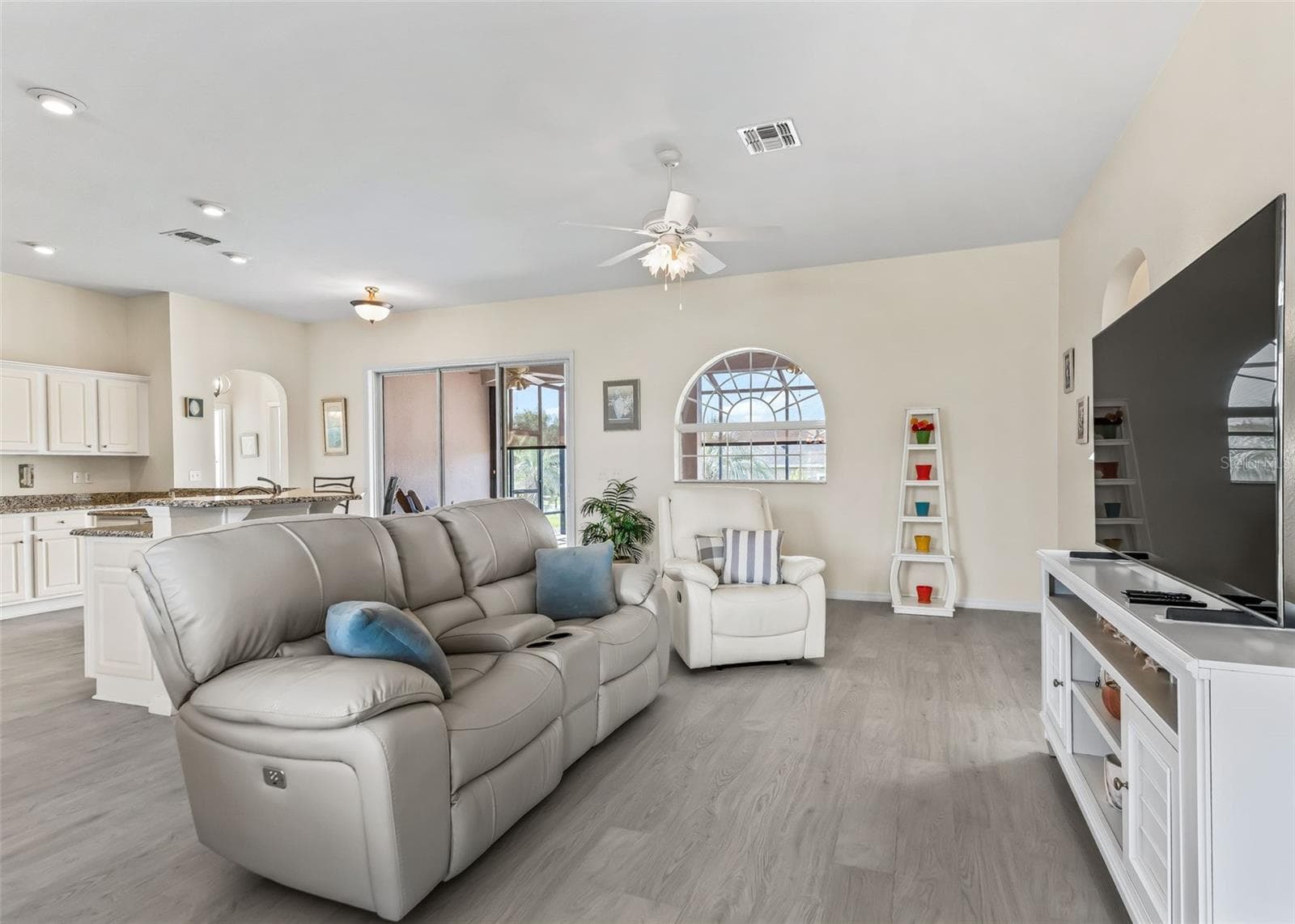 Great Room - 12223 SE 175TH LOOP, SUMMERFIELD