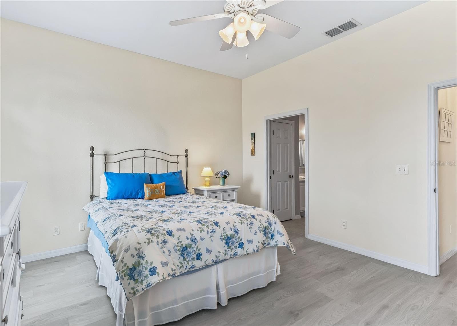Primary ensuite - 12223 SE 175TH LOOP, SUMMERFIELD