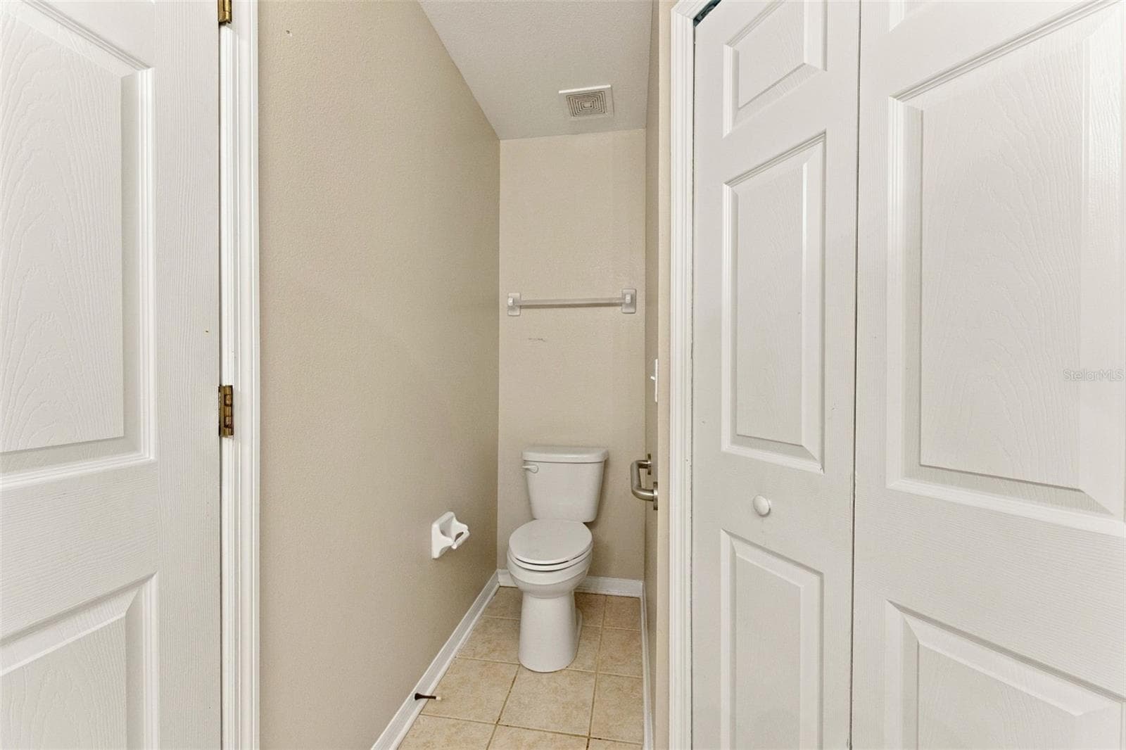 primary bathroom - 609 CAPE COD CIR, VALRICO