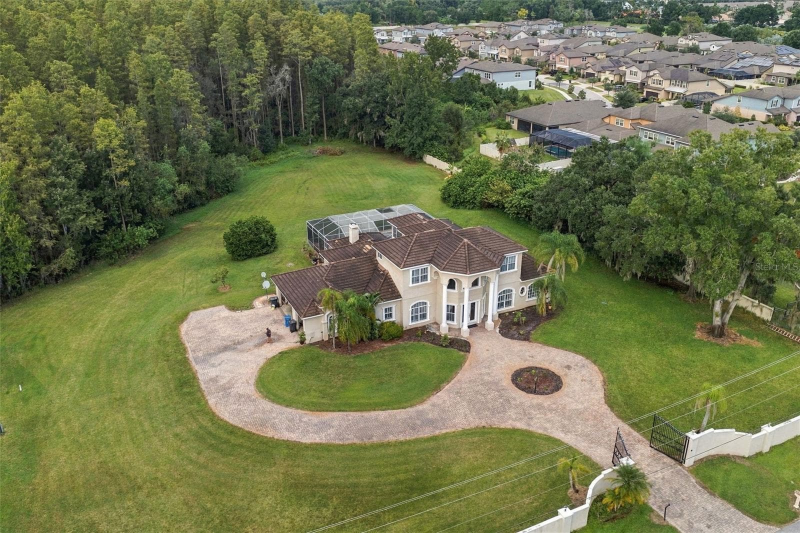 Single Family Residence at 19153 GERACI RD, LUTZ, photo 10 of 57