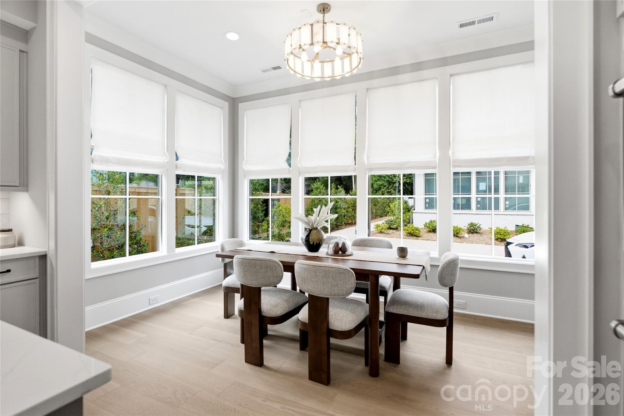 Townhouse at 1636 Ferncliff Road, Charlotte, photo 4 of 17