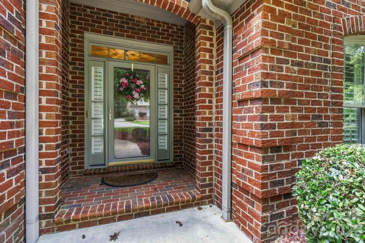Single Family Residence at 1106 Westlake Drive, Kannapolis, photo 7 of 48
