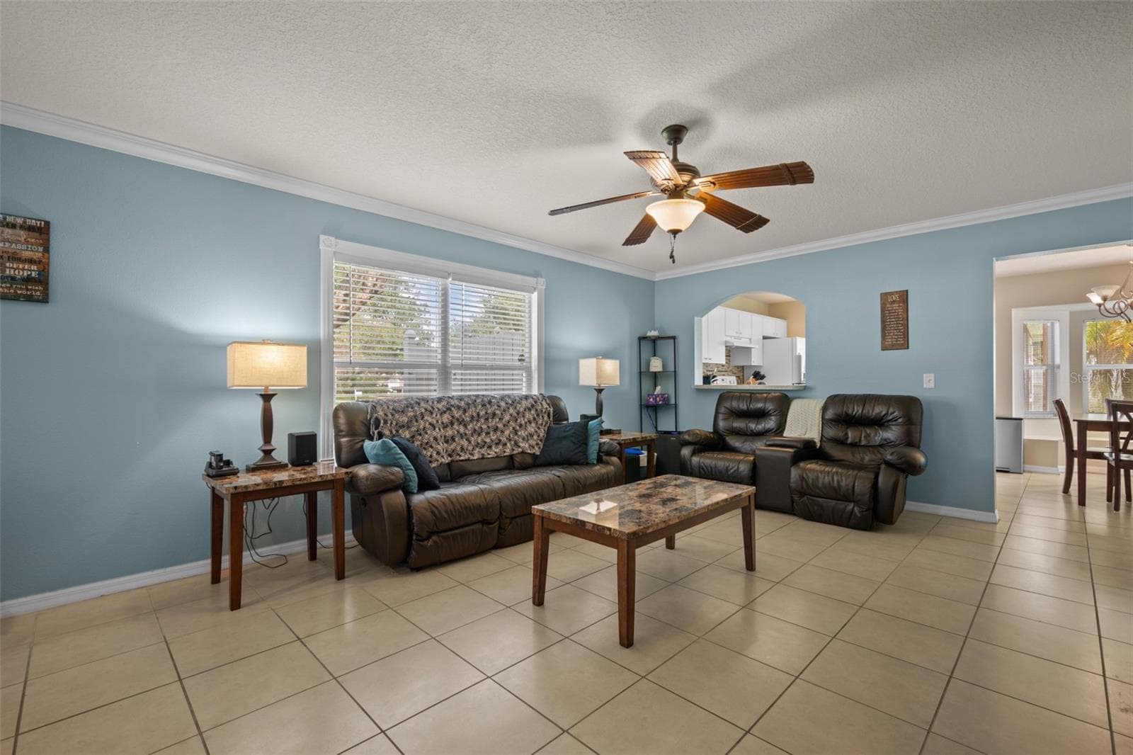 Single Family Residence at 4706 69TH CT E, PALMETTO, photo 7 of 39