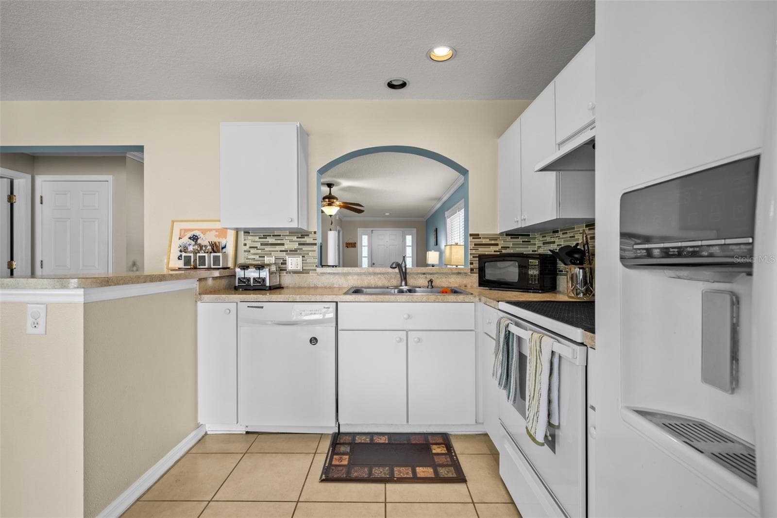 Single Family Residence at 4706 69TH CT E, PALMETTO, photo 15 of 39