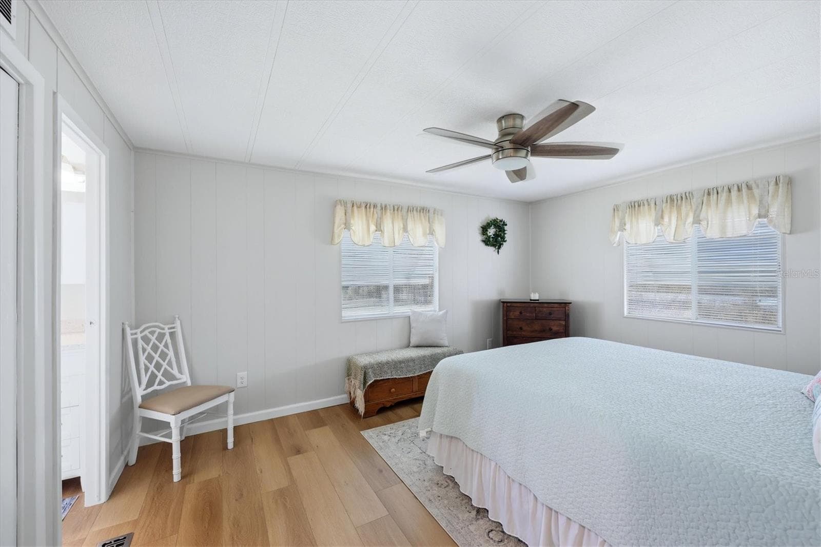 Primary bedroom - 240 VIA DE LUNA, ENGLEWOOD