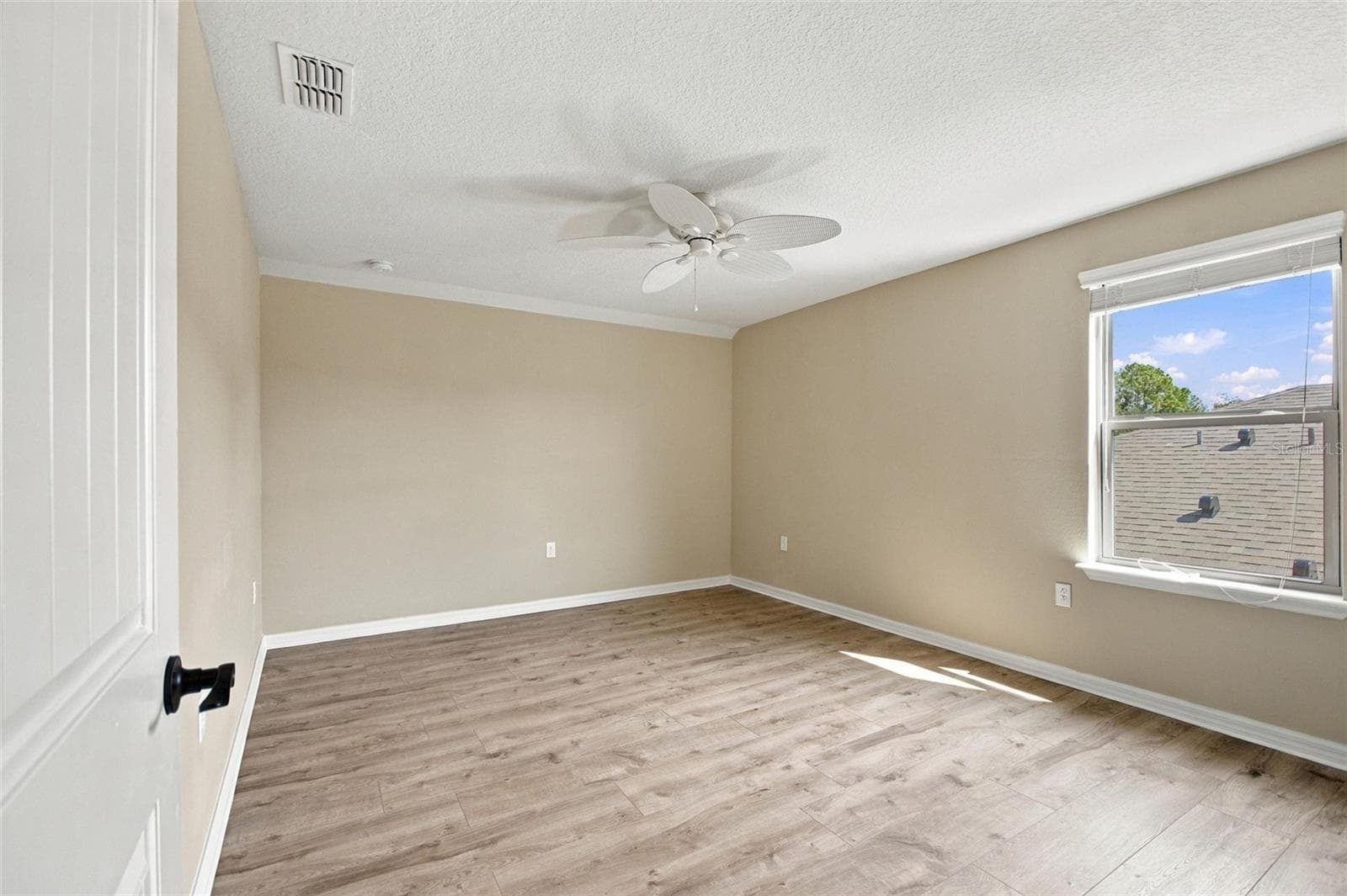 Single Family Residence at 492 PONTEVEDRA RD, DAVENPORT, photo 38 of 88