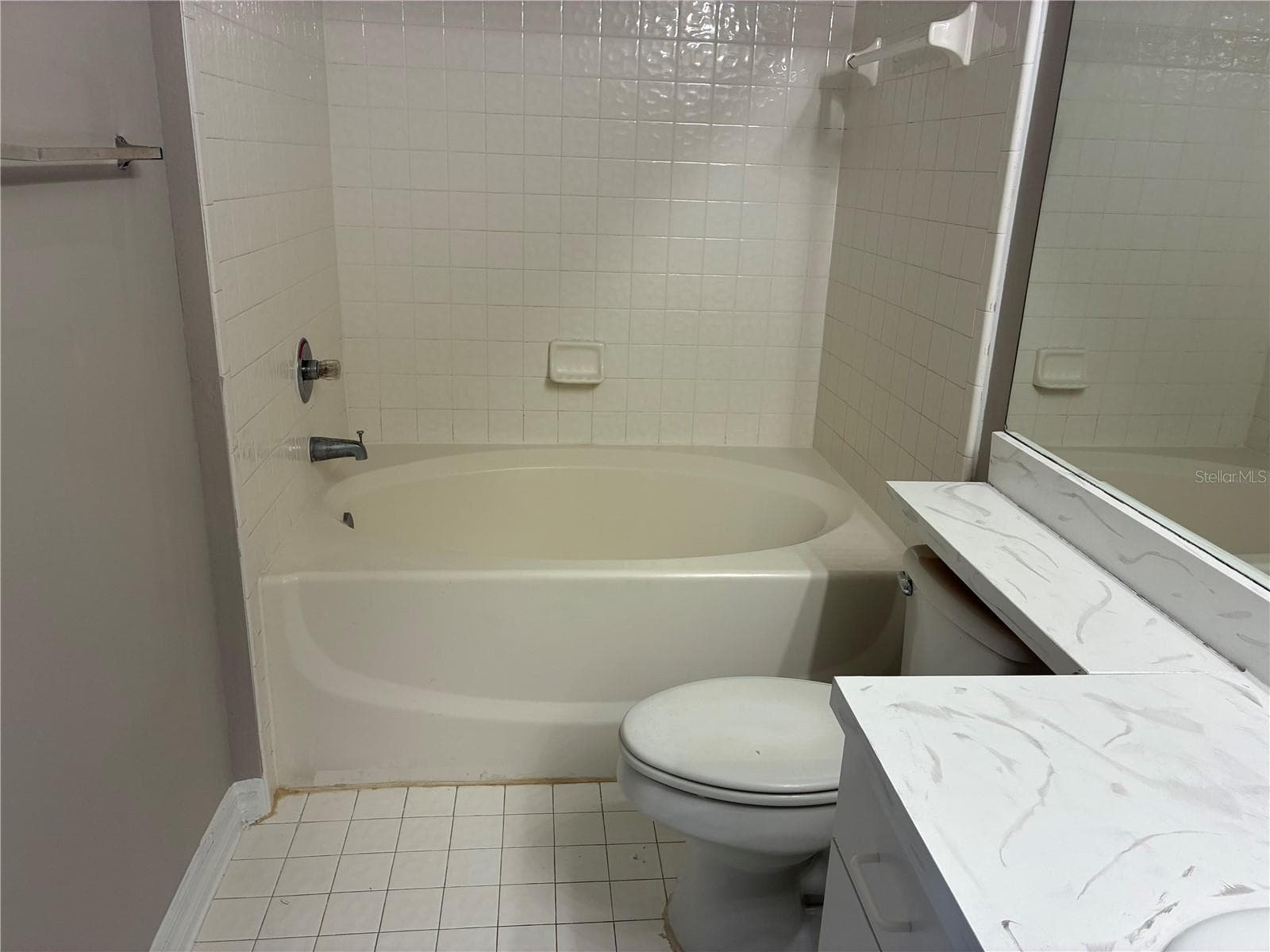 Bathroom 2 - 5572 METROWEST BLVD #209, ORLANDO