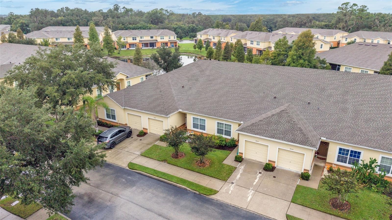 Villa at 4069 SHADE TREE LN, LAKELAND, photo 31 of 39