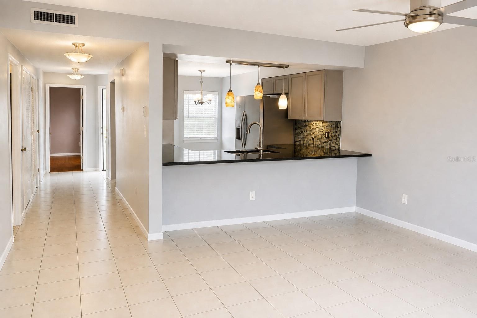 Townhouse at 10034 BRIGHTFIELD CT, ORLANDO, photo 4 of 19