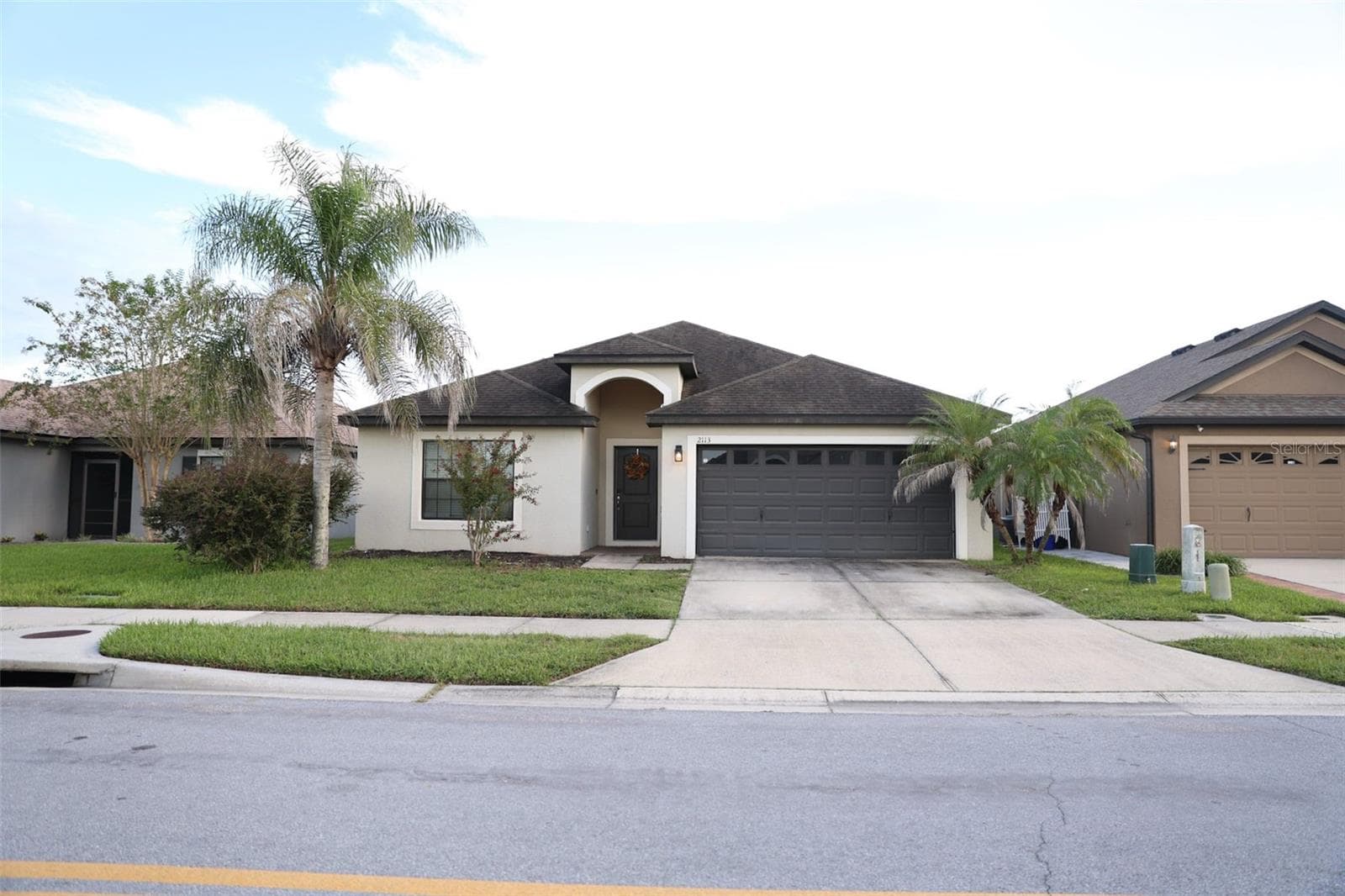 Single Family Residence at 2113 GENEVA DR, LAKELAND, photo 2 of 26