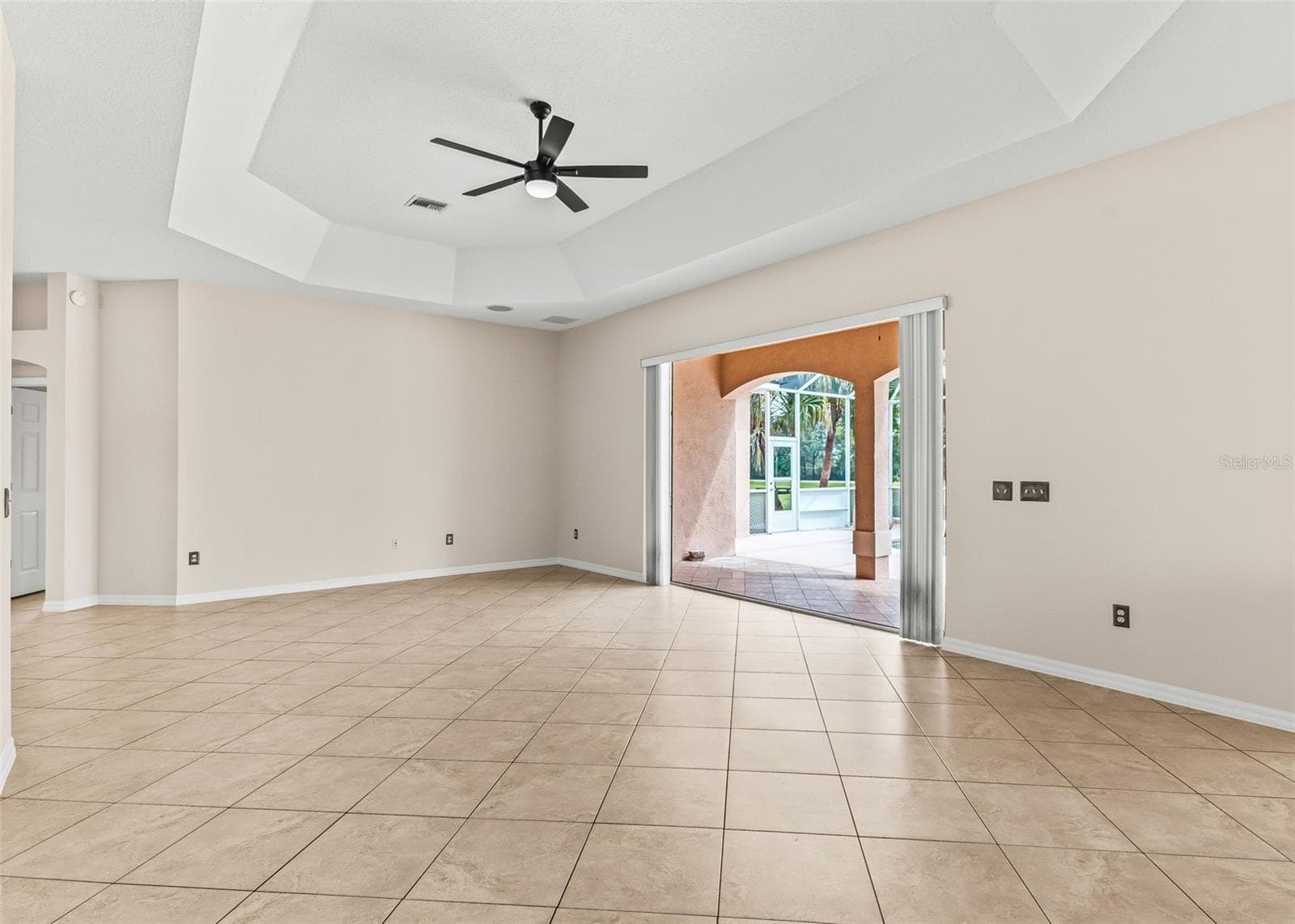 Single Family Residence at 1802 ESTAFANA WAY, THE VILLAGES, photo 11 of 58