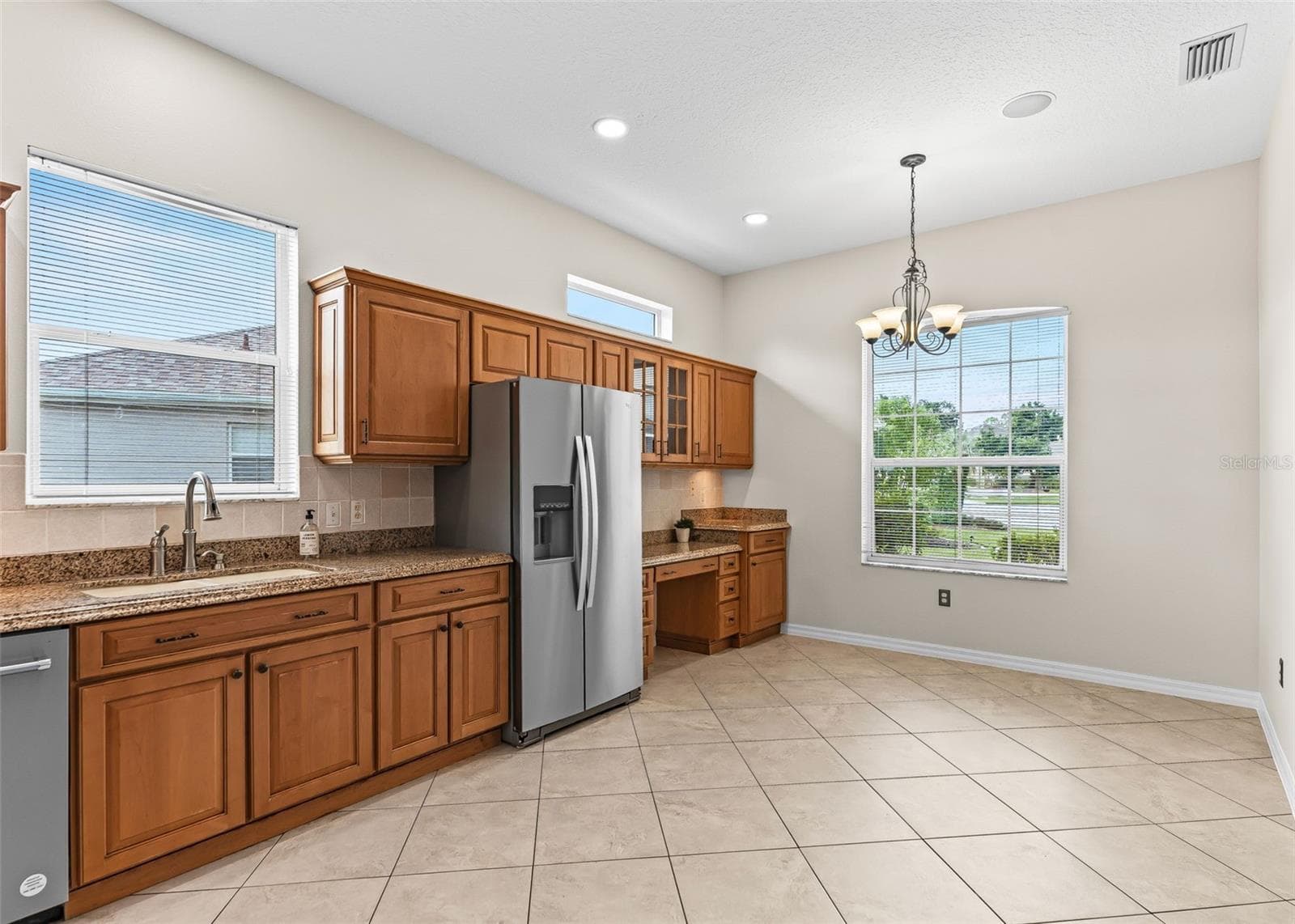 Single Family Residence at 1802 ESTAFANA WAY, THE VILLAGES, photo 20 of 58