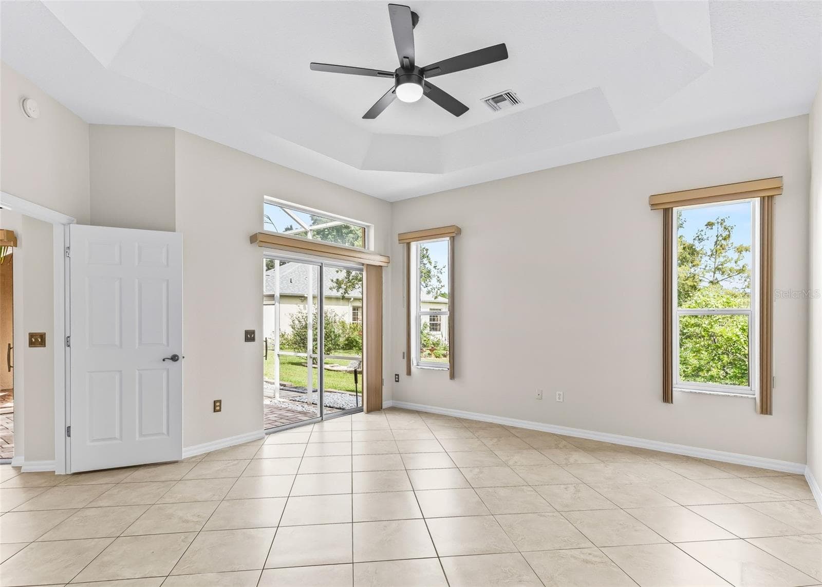 Single Family Residence at 1802 ESTAFANA WAY, THE VILLAGES, photo 26 of 58