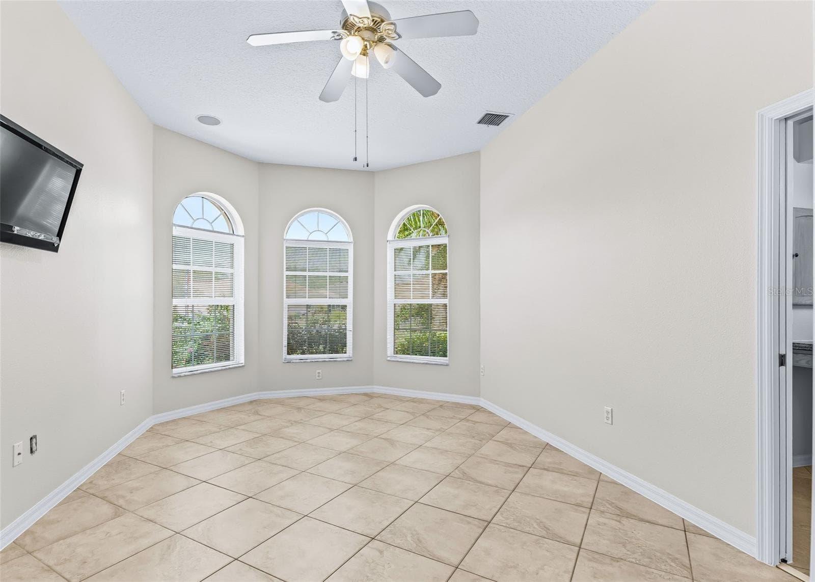 Casita Primary Bedroom - 1802 ESTAFANA WAY, THE VILLAGES