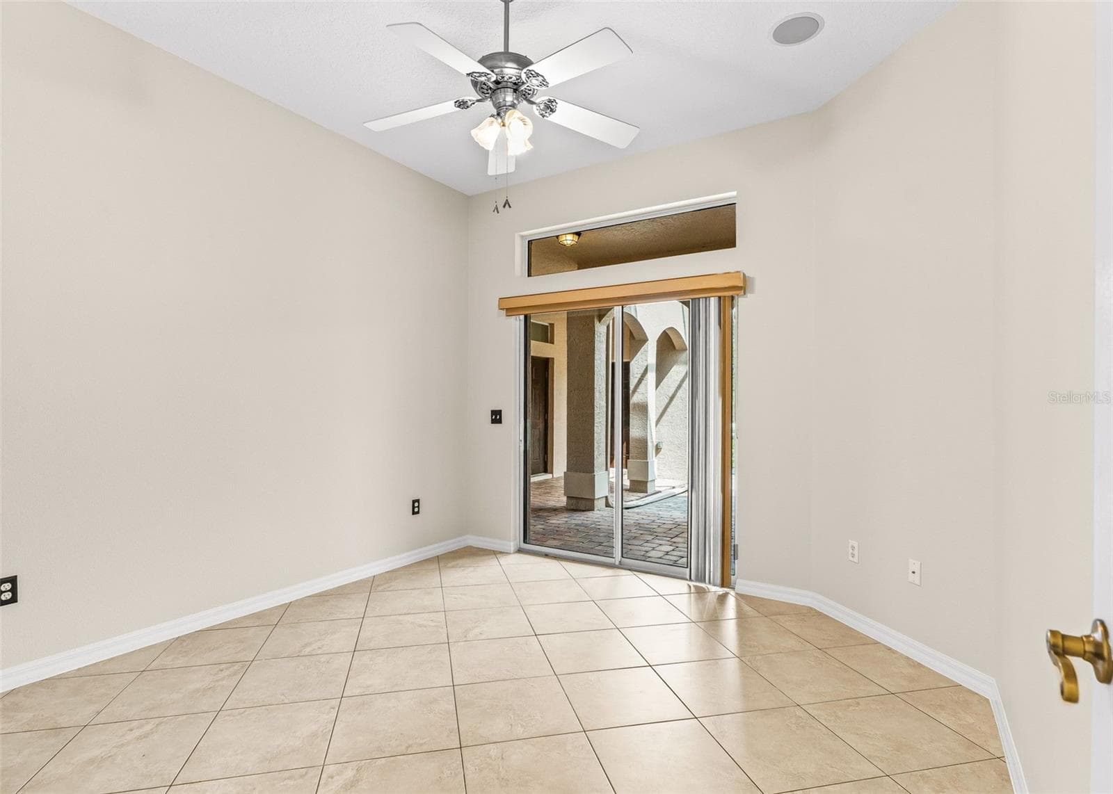 Guest Bedroom with sliders to courtyard - 1802 ESTAFANA WAY, THE VILLAGES