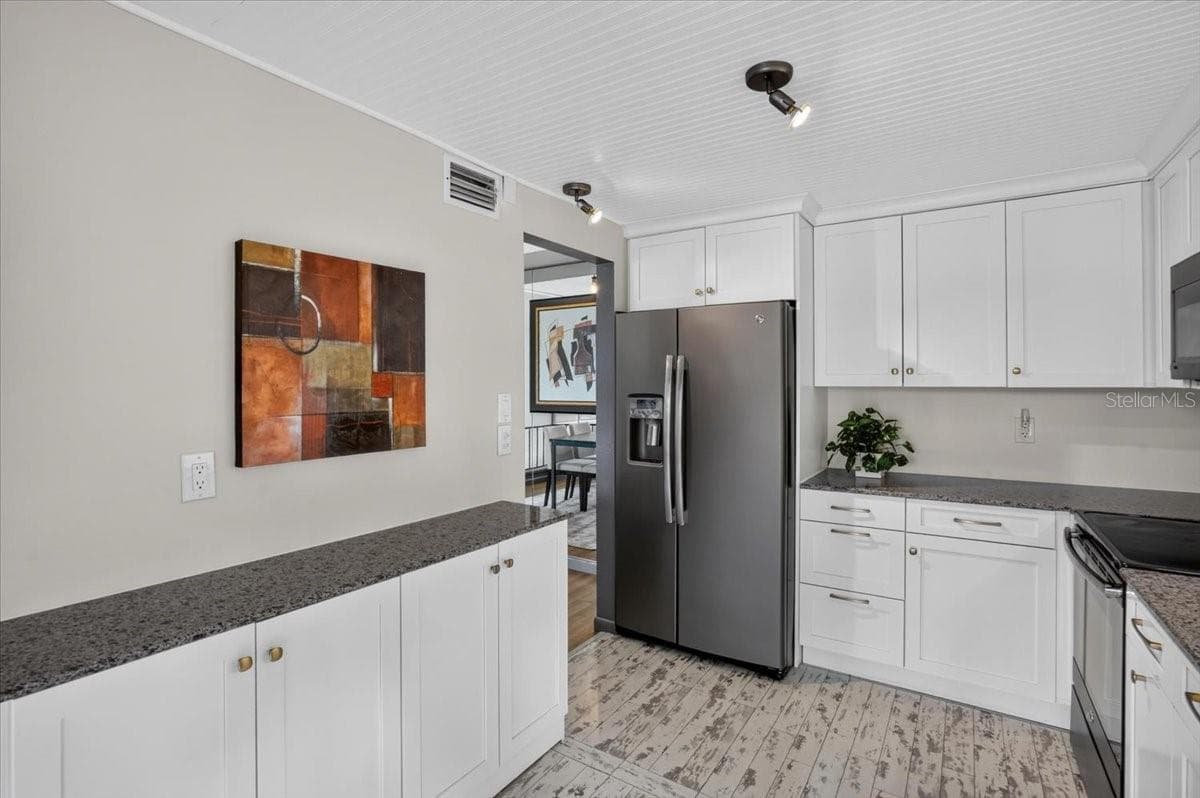 Villa at 2319 LAKESIDE MEWS #B3, SARASOTA, photo 12 of 50