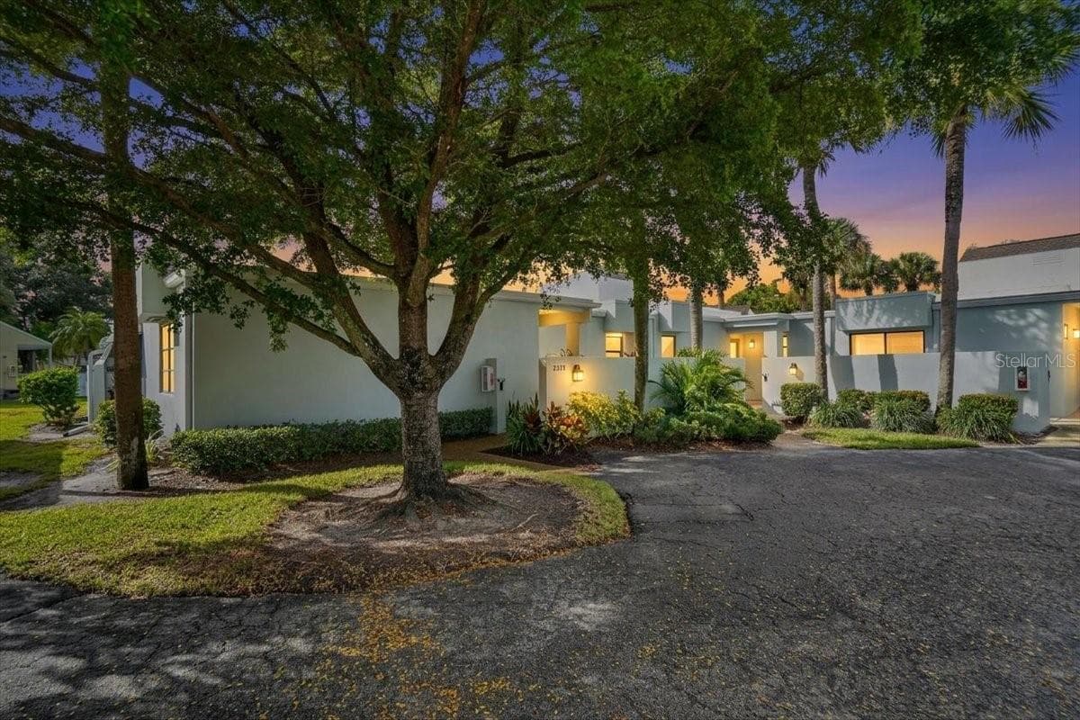 Villa at 2319 LAKESIDE MEWS #B3, SARASOTA, photo 32 of 50