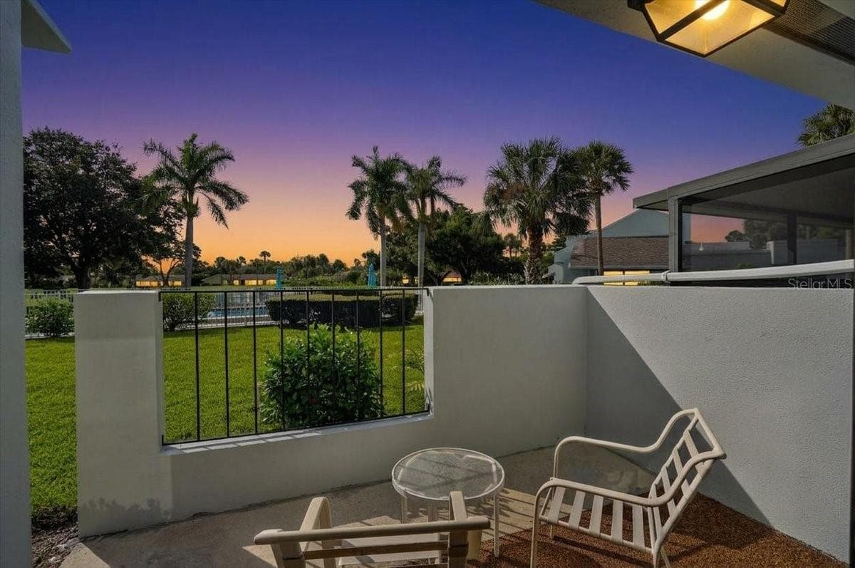 Villa at 2319 LAKESIDE MEWS #B3, SARASOTA, photo 33 of 50
