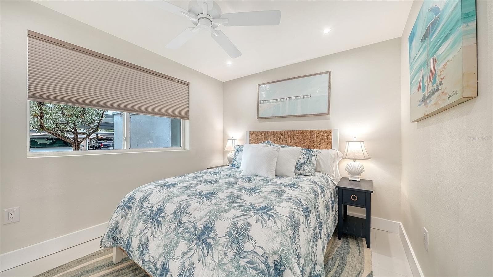 Guest bedroom with California built in closets. - 771 JOHN RINGLING BLVD #5, SARASOTA