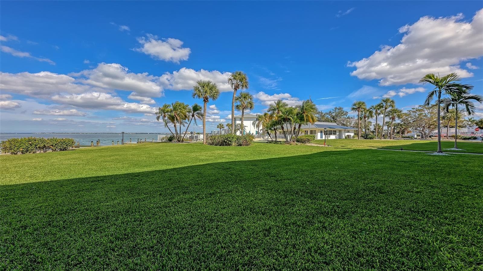 Condominium at 771 JOHN RINGLING BLVD #5, SARASOTA, photo 32 of 39