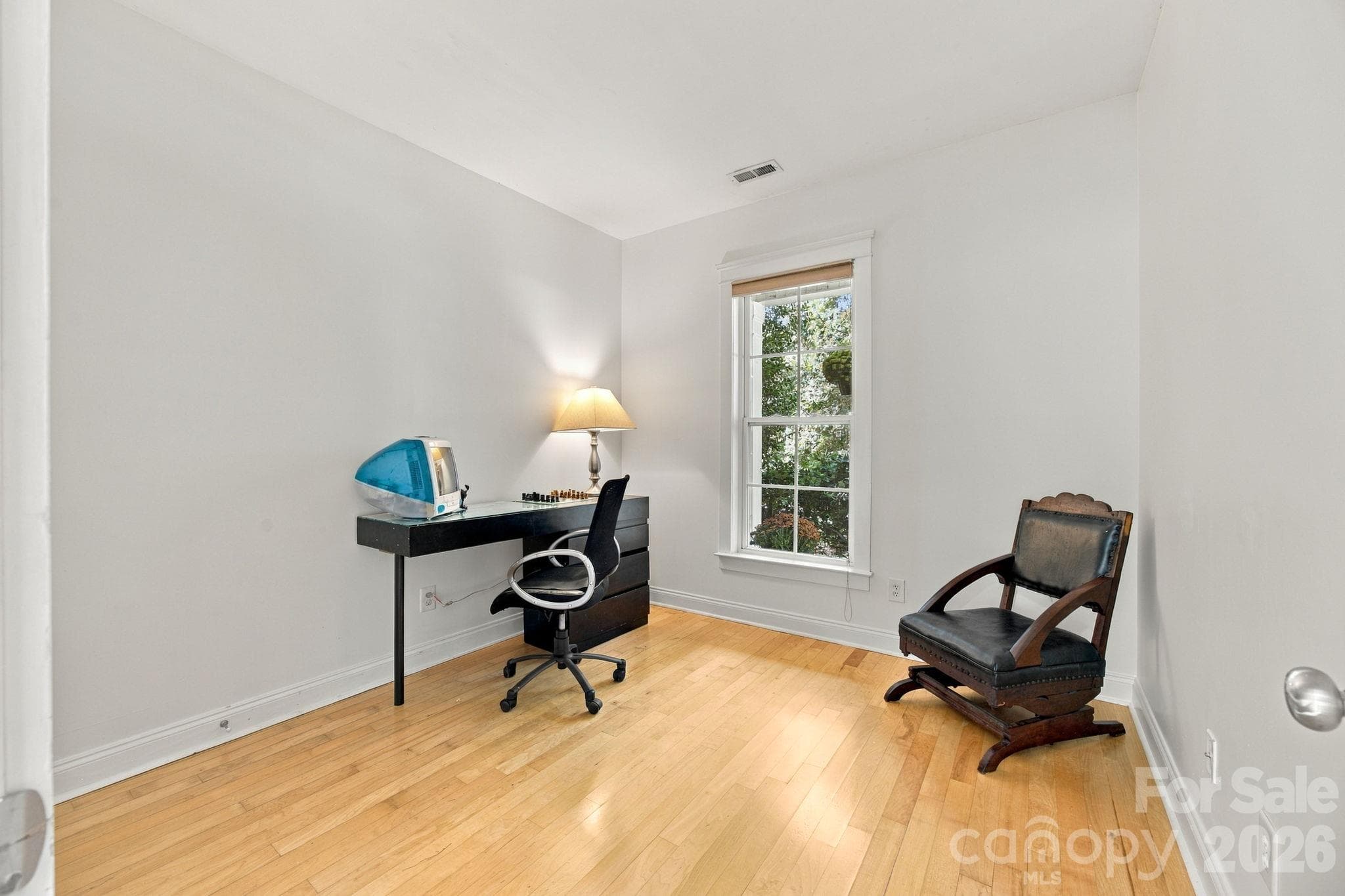 Single Family Residence at 8214 Ballymore Court, Huntersville, photo 11 of 28