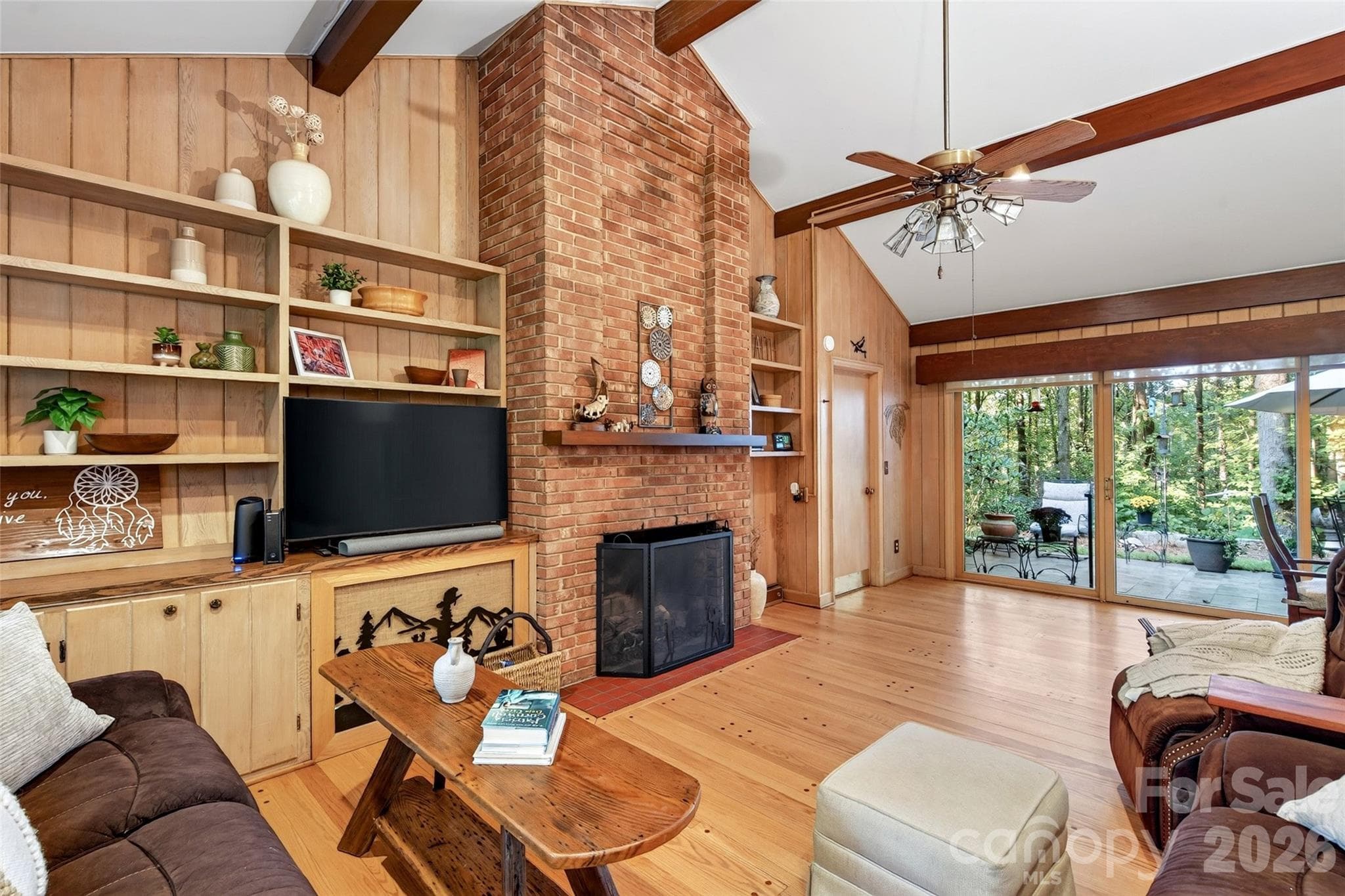 Single Family Residence at 459 Forest Heights Drive, Marion, photo 8 of 48