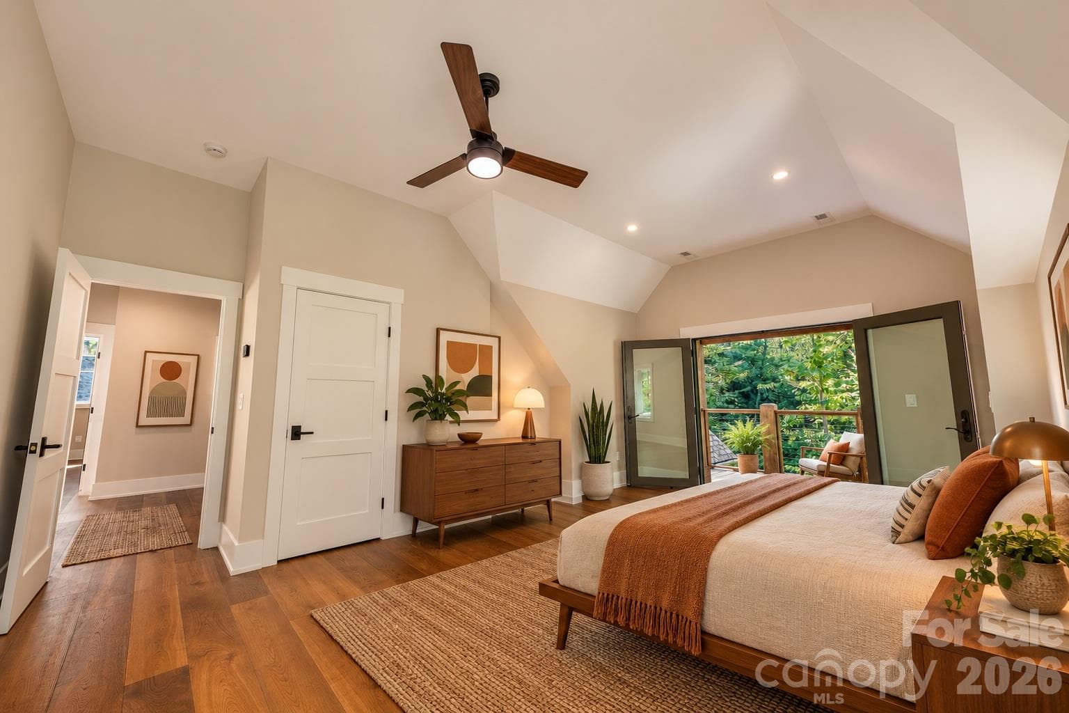 Upstairs Bedroom - 100 Dartmouth Way, Waynesville
