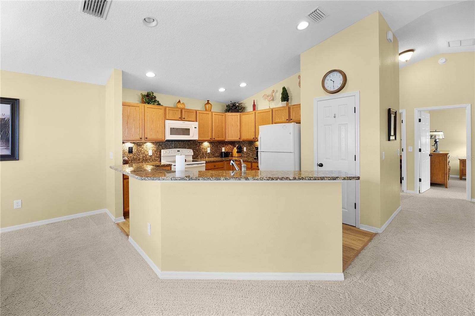 Single Family Residence at 766 BARTLET, THE VILLAGES, photo 5 of 29