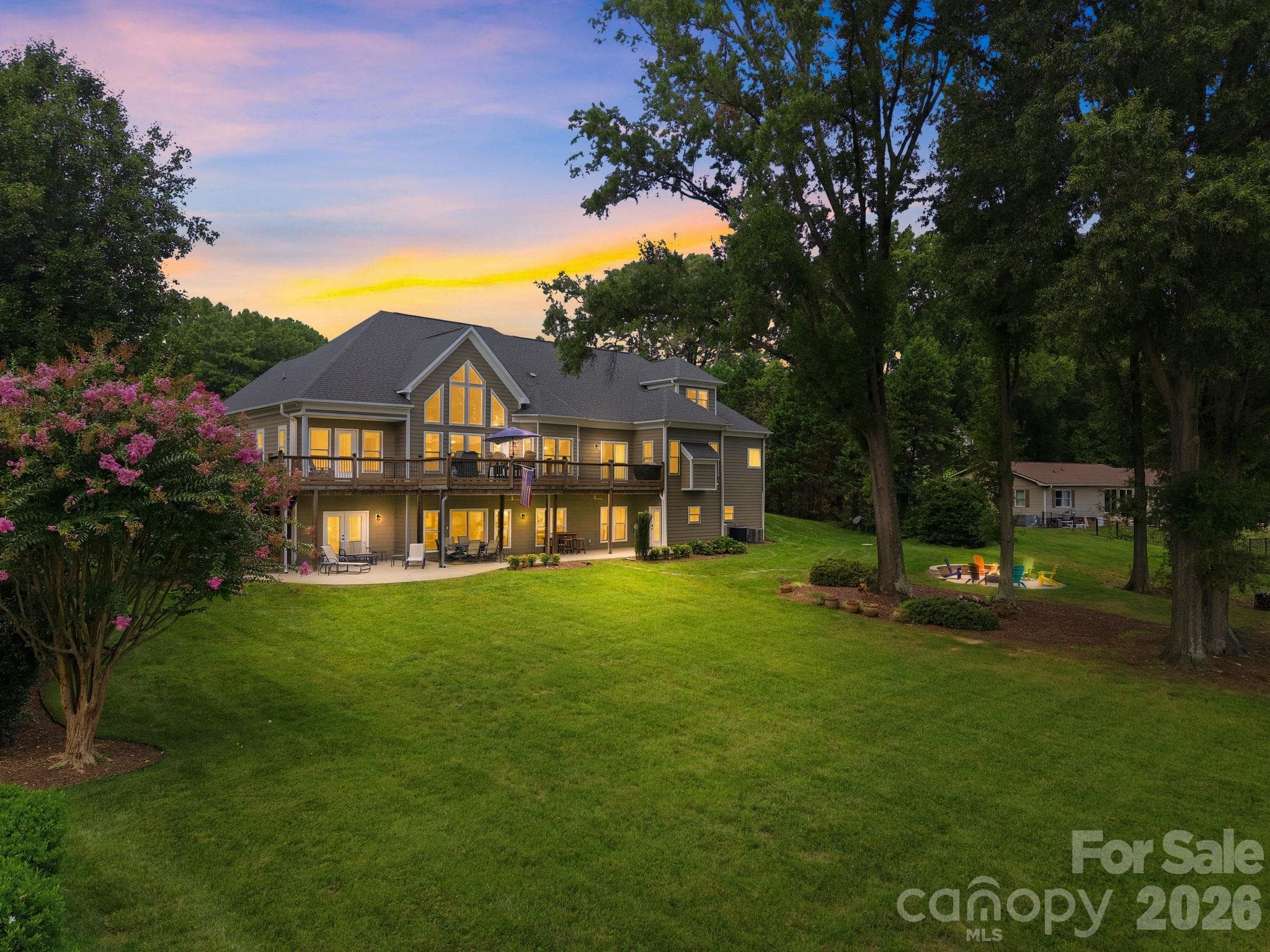 Single Family Residence at 162 Sagemore Road, Mooresville, photo 2 of 48