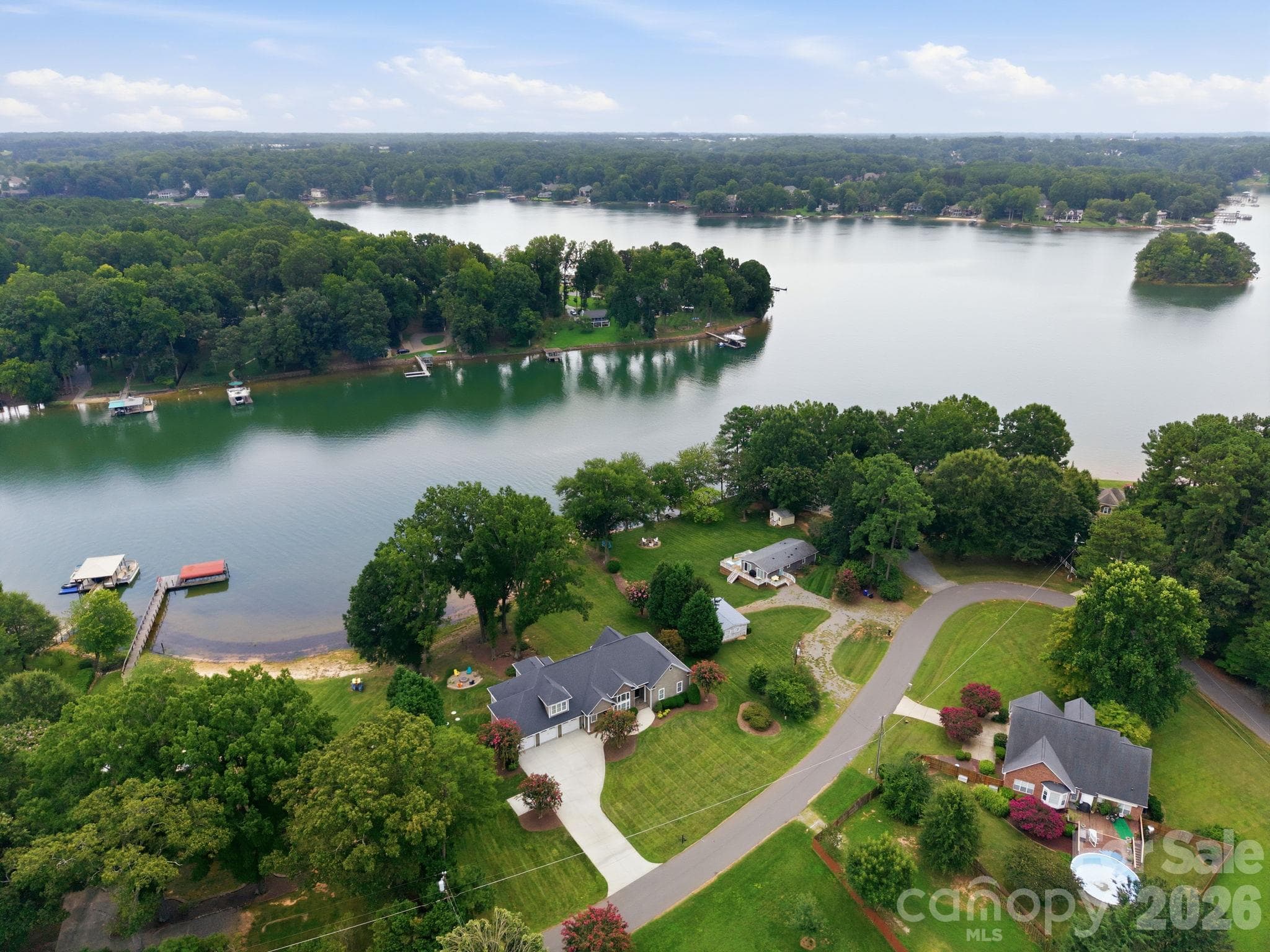 Single Family Residence at 162 Sagemore Road, Mooresville, photo 45 of 48