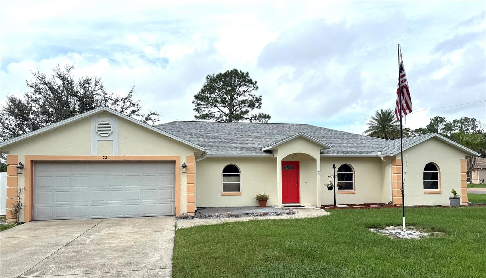 Front view - 72 PRATTWOOD LN, PALM COAST