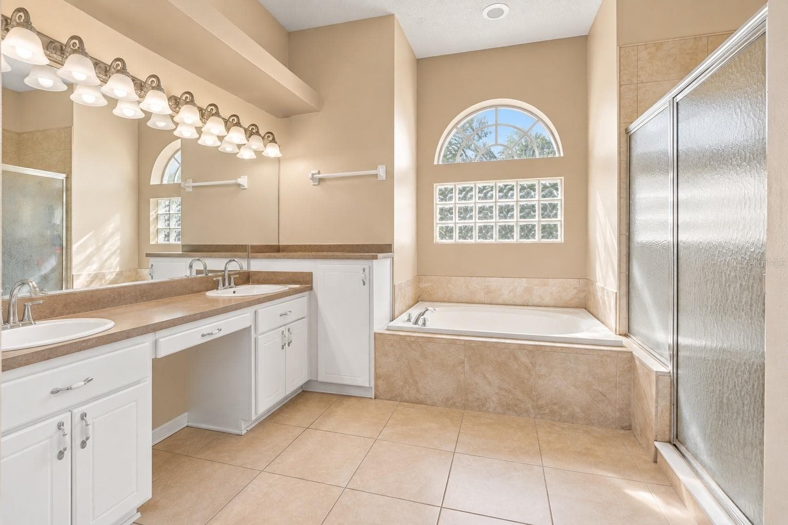 Single Family Residence at 11128 LOMITA WREN RD, WEEKI WACHEE, photo 32 of 53