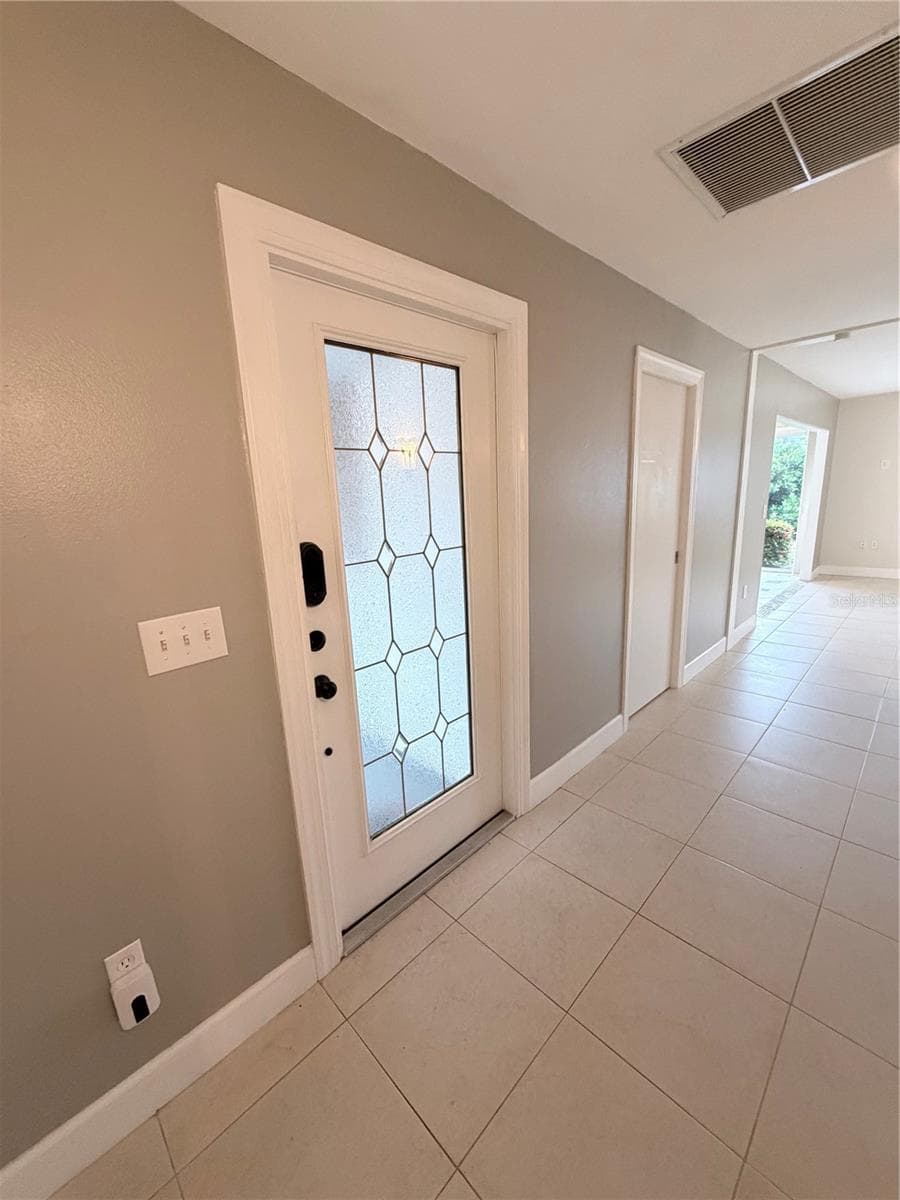 Villa at 2320 AQUABLUFF PL #V274, SARASOTA, photo 13 of 15